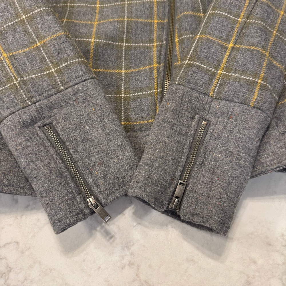 Banana Republic Gray Plaid Wool Moto Jacket with Faux Fur Collar – Size M Petite - Picture 5 of 11